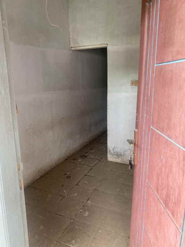 rumah kontrakan 2 pintu di pusat kota serang