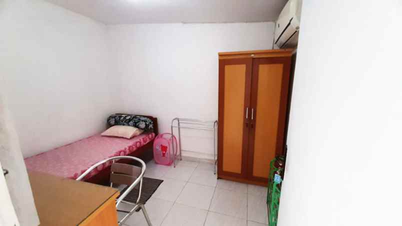 rumah kos aktif mulyosari utara surabaya