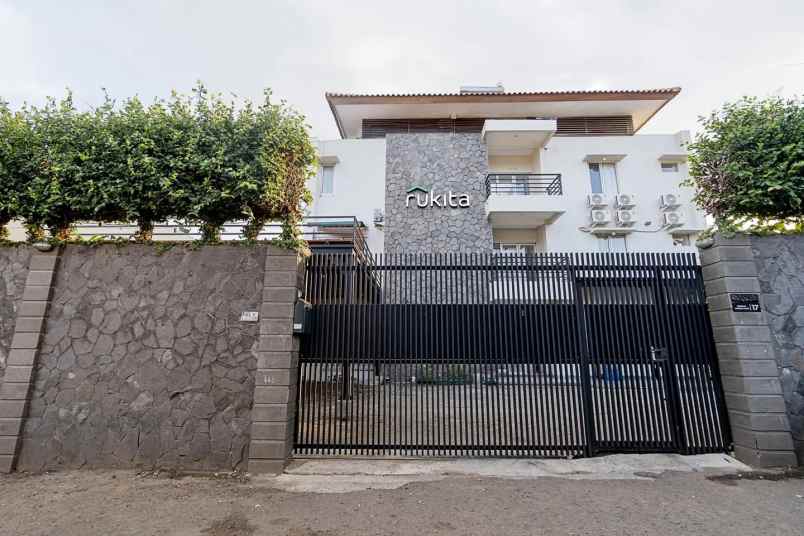 rumah kost aktif 24 kamar di sayap pasteur bandung