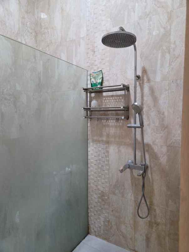 rumah krembangan surabaya dekat bpn stella maris dprd