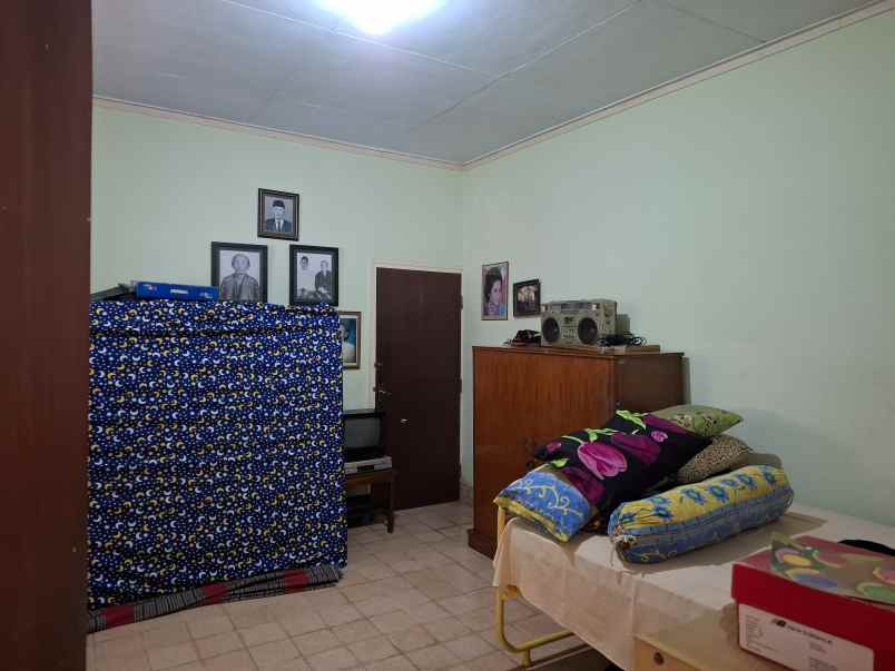 rumah lama dekat lippo jember