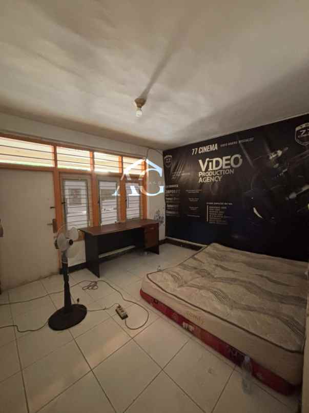 rumah luas di jl baiduripandan tlogomas malang