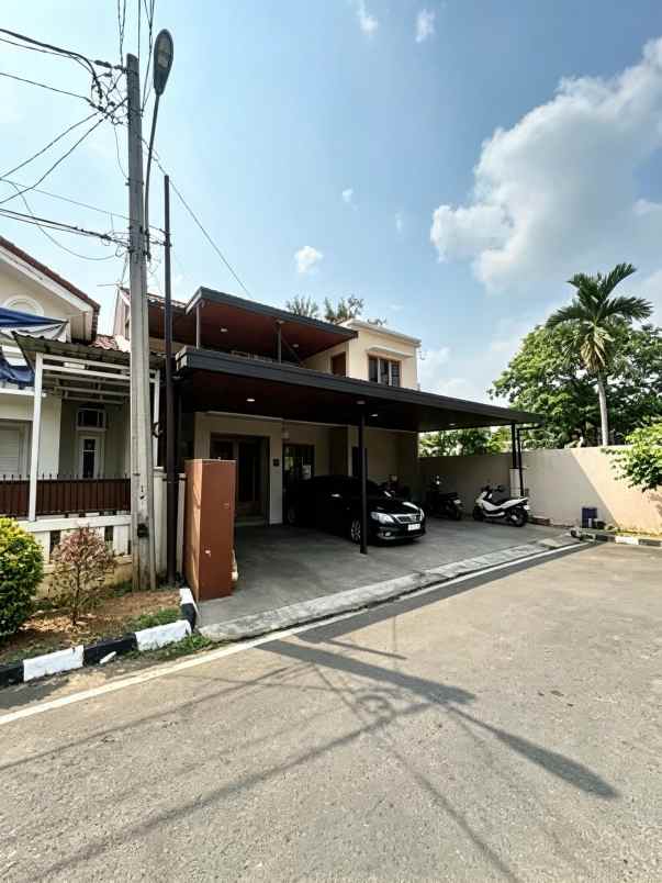 rumah mewah 2 lantai siap huni di mediterania cikunir
