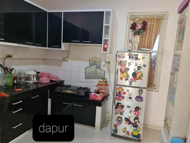 rumah mewah dua lantai siap huni di bsb semarang