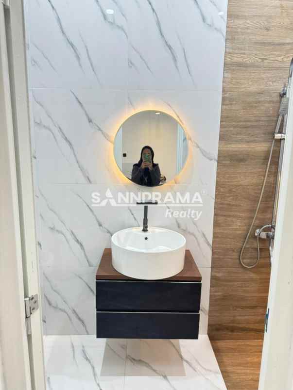 rumah mewah murah dekat summarecon mall bekasi