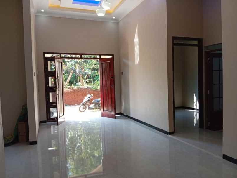 rumah mewah siap huni shm ready dekat kampus unnes