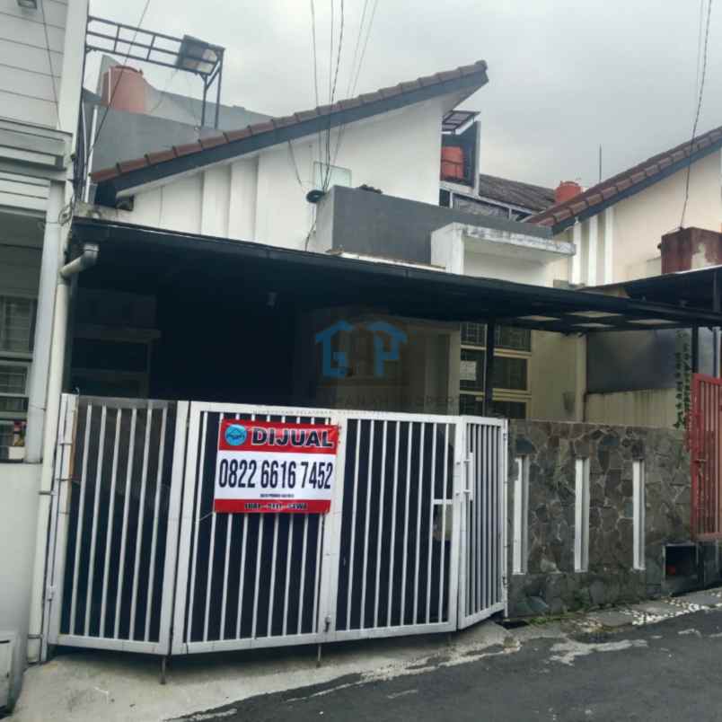 rumah minimalis komplek sariwangi siap huni