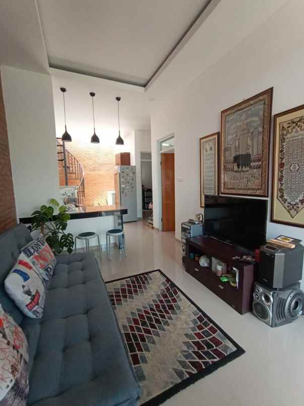 rumah minimalis pasirjati regency cijambe ujungberung