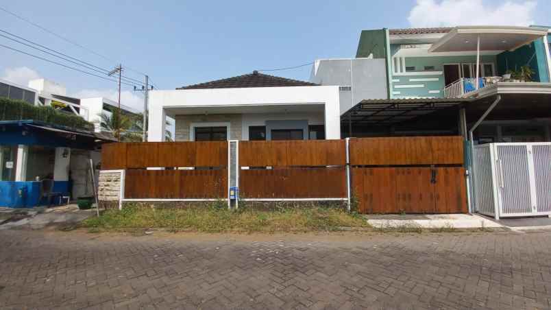 rumah minimalis posisi hook lokasi sulfat