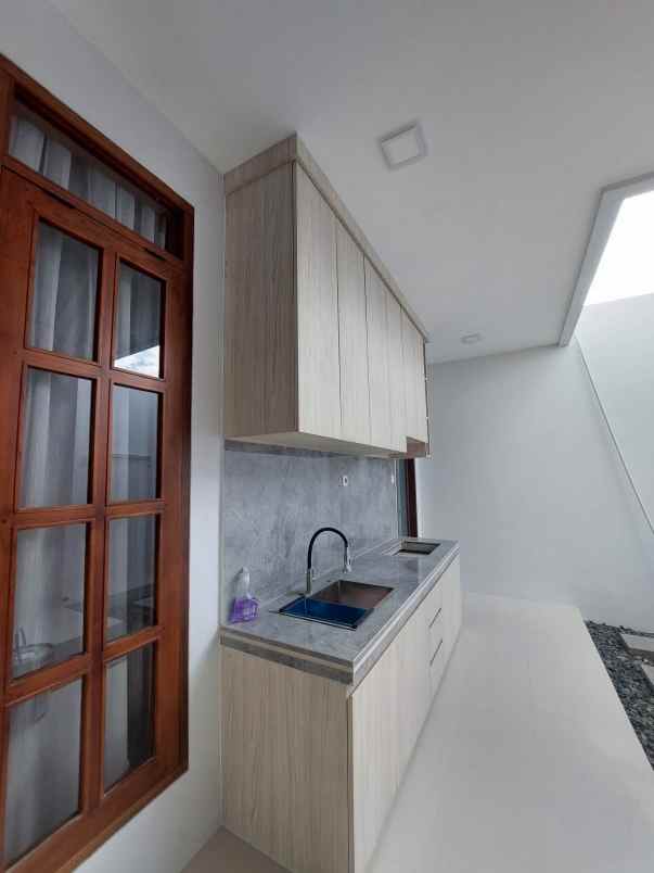 rumah modern cluster asri di jalan duyung pekanbaru