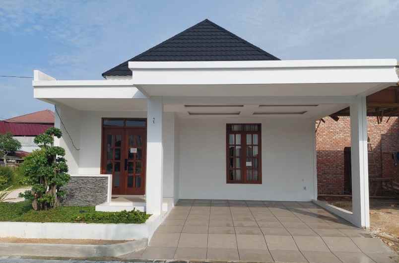 rumah modern cluster asri di jalan duyung pekanbaru