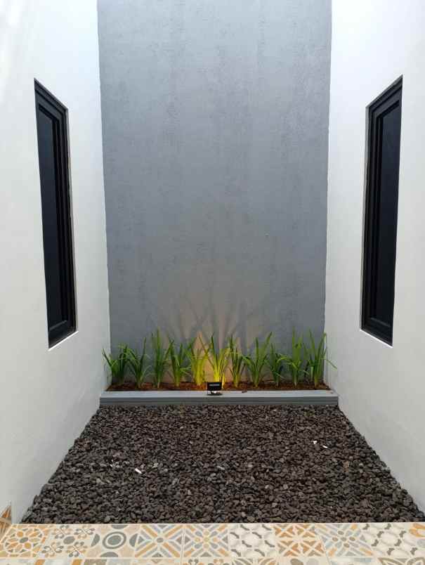 rumah modern di godean km 9 harga rp790 juta