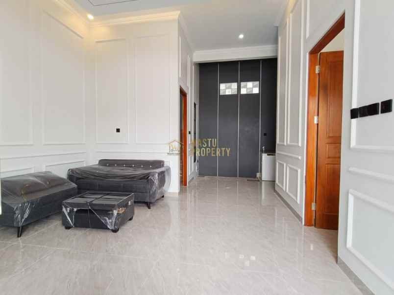 rumah modern minimalis di sleman dekat pasar cebongan