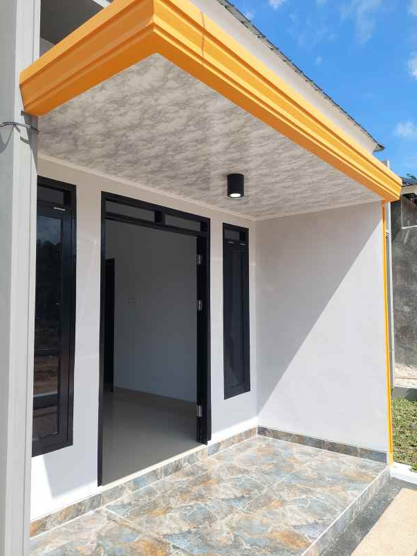 rumah nyaman asri di jalan purwodadi pekanbaru