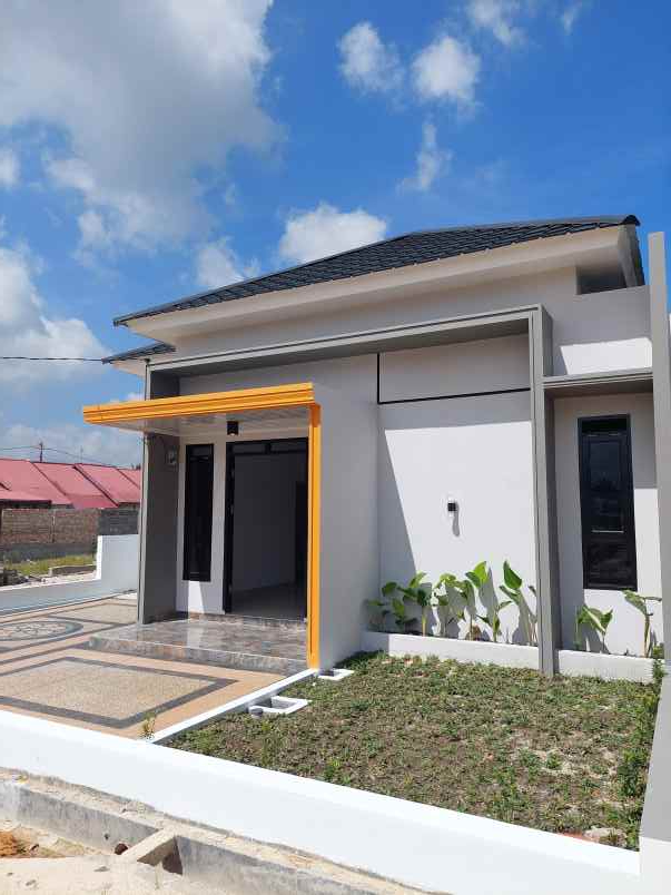 rumah nyaman asri di jalan purwodadi pekanbaru