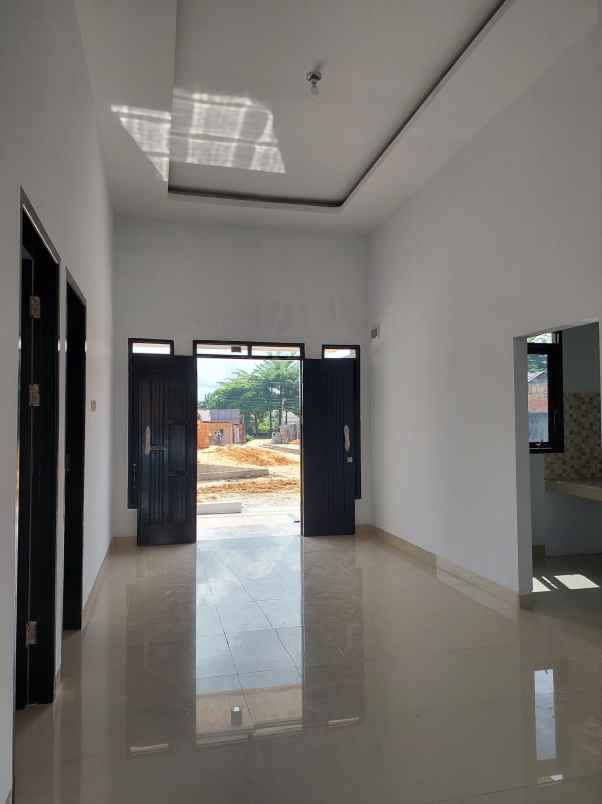 rumah nyaman asri di jalan purwodadi pekanbaru