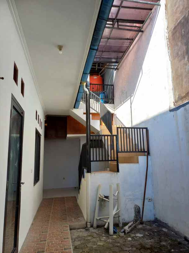 rumah nyaman siap huni