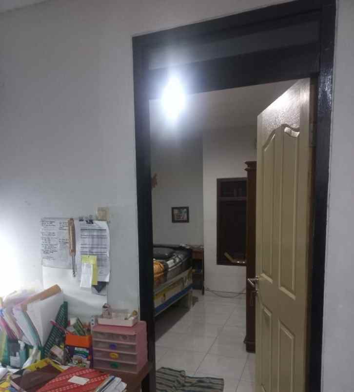 rumah pondok candra strategis dekat sd petra