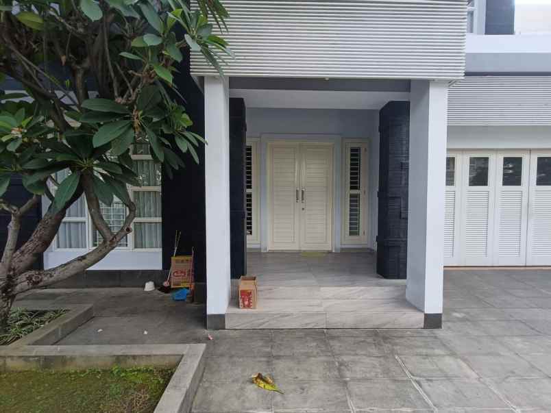 rumah puri galaxy hadap timur