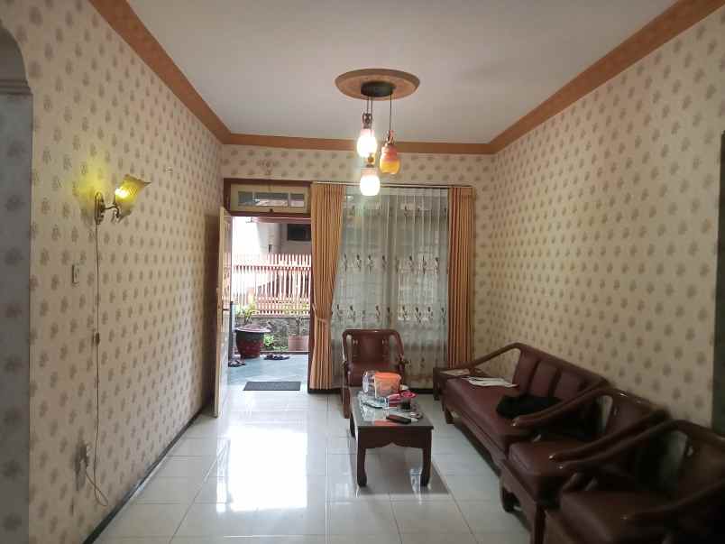 rumah pusat kota area sama an malang