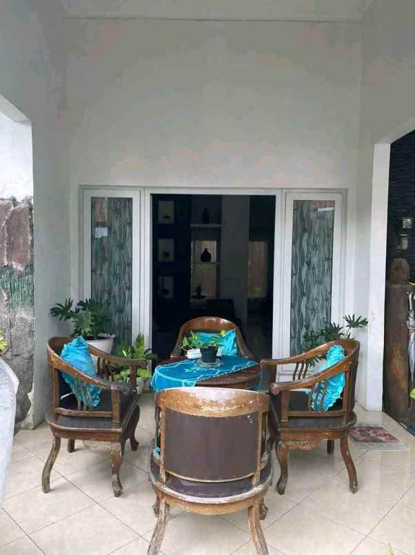 rumah puspogiwang semarang barat