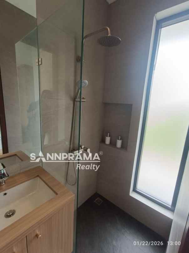 rumah resort full furnished ala hotel bintang di depok