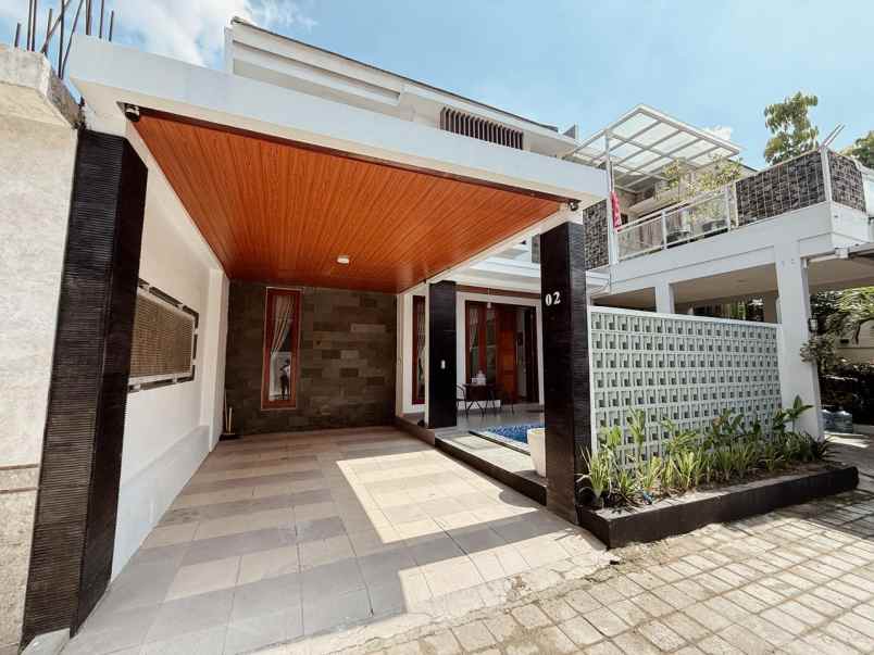 rumah rp2 4 miliar ada private pool