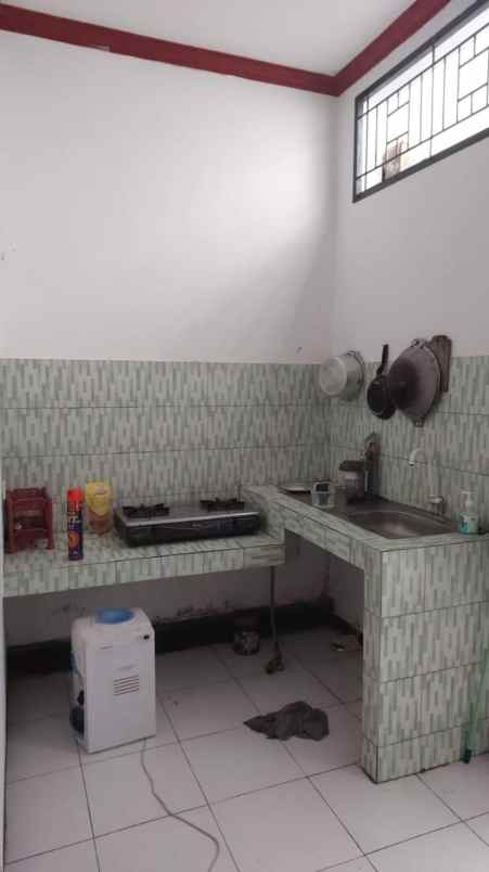 rumah sariwangi dekat cihanjuang gegerkalong bandung