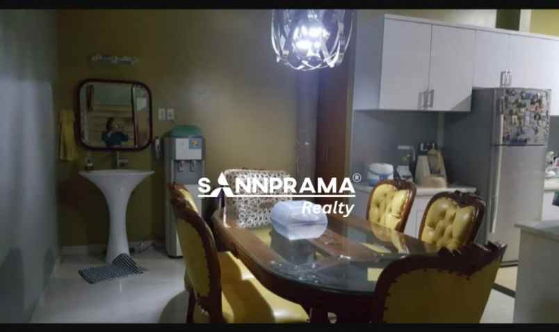 rumah second 2 lantai di grand glaxy city di bekasi