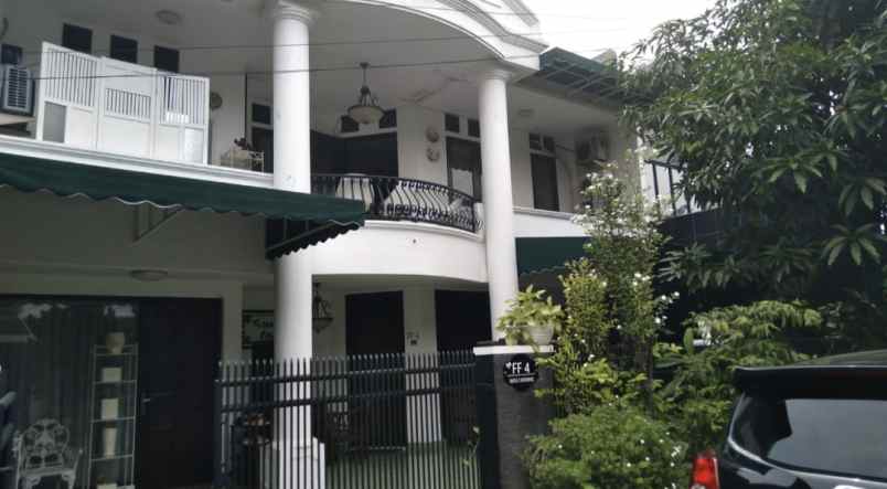 rumah second 4 5m di bintaro jakarta selatan