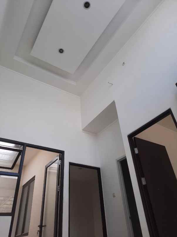 rumah sepatan tangerang