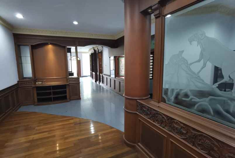 rumah shm di kembangan jakarta barat