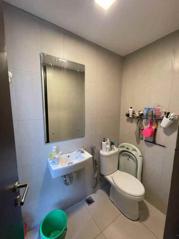 rumah siap huni di cluster magenta summarecon bekasi