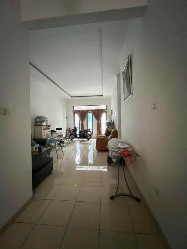 rumah siap huni di pekayon bekasi selatan