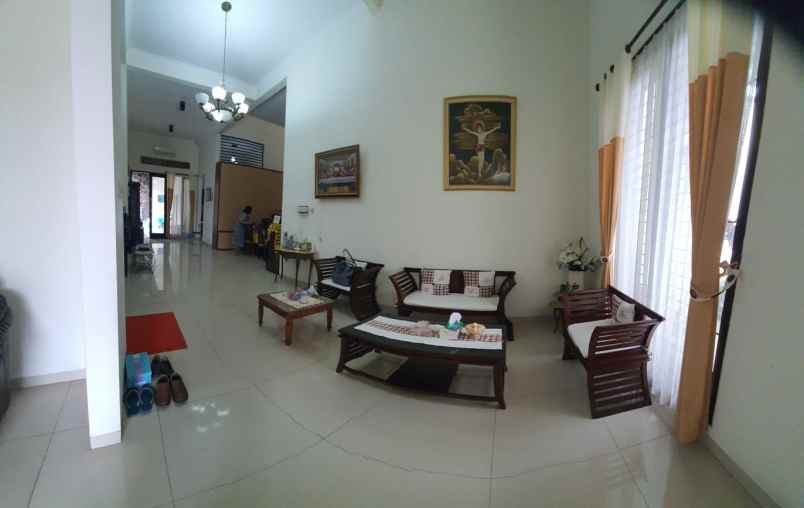 rumah siap huni lokasi di araya kota malang
