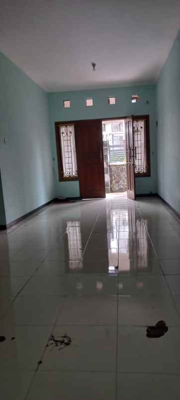 rumah siap huni lokasi sulfat malang