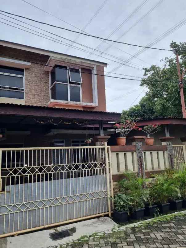 rumah siap huni minimalis tingkat di bekasi timur