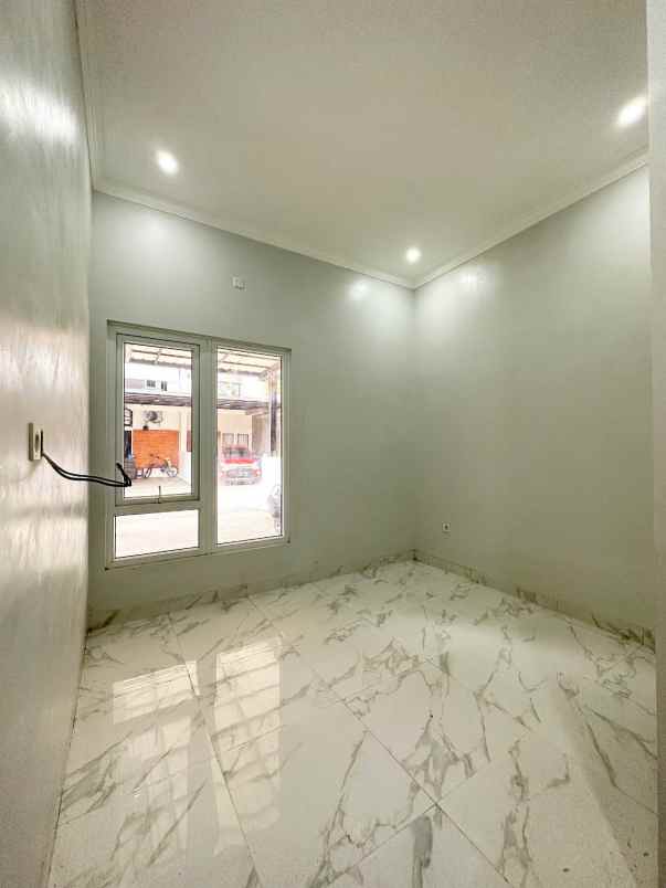 rumah siap huni premium di limo depok