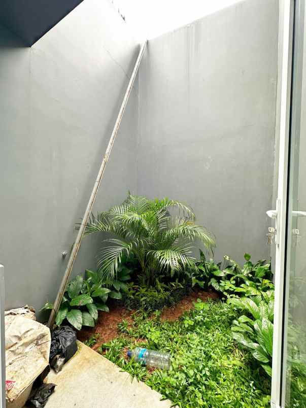 rumah siap huni premium di limo depok