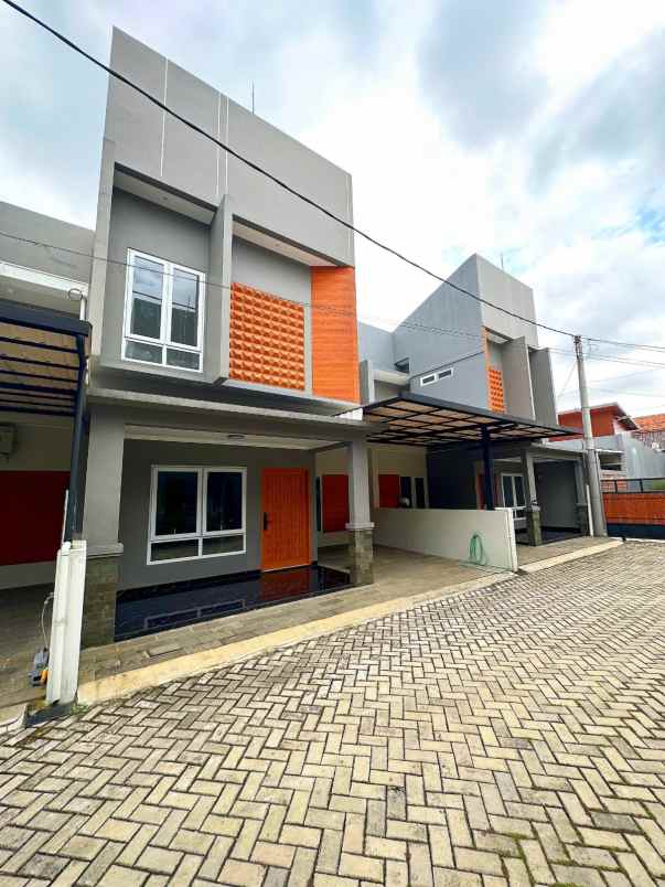 rumah siap huni premium di limo depok
