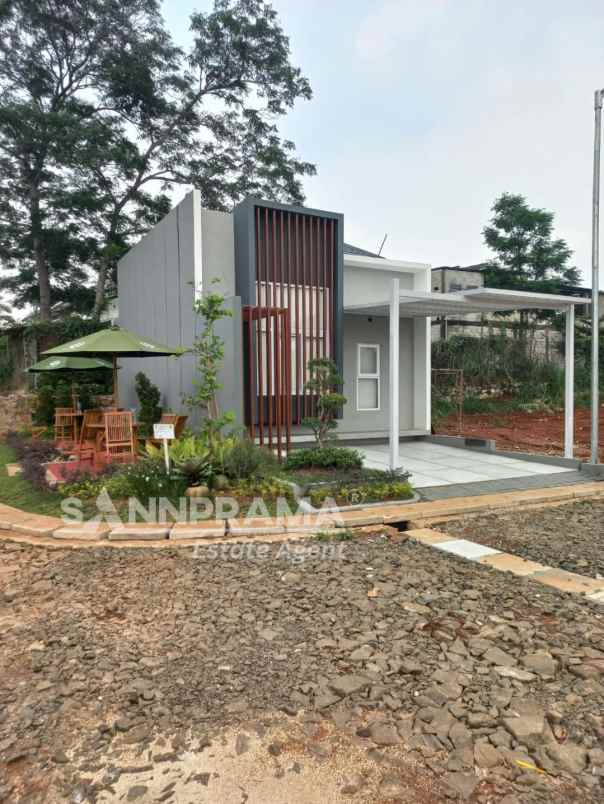 rumah strategi pinggir jln raya parung bogor