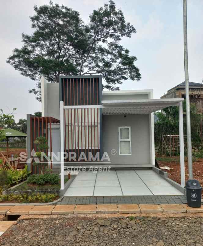 rumah strategi pinggir jln raya parung bogor