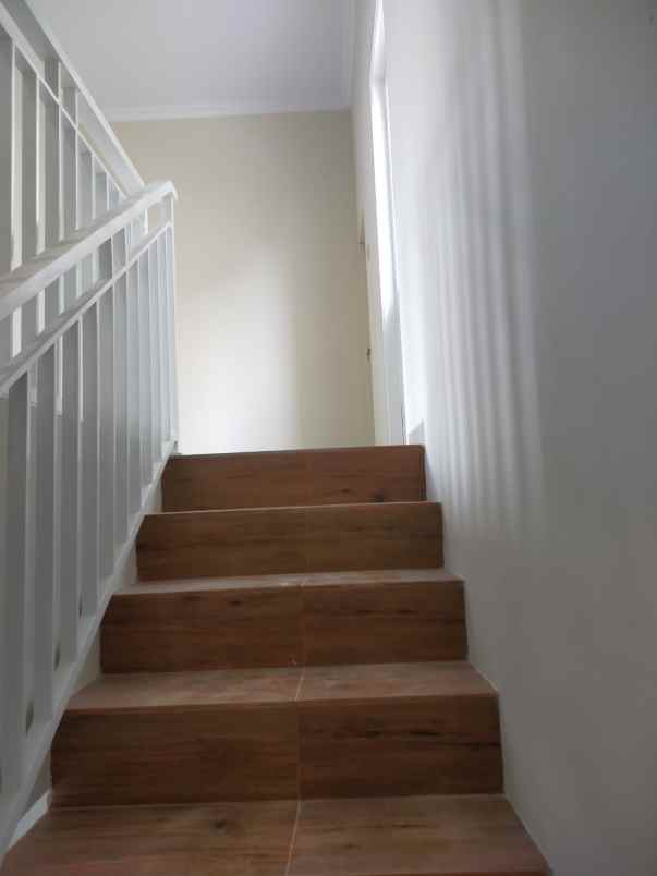 rumah tanah baru beji depok