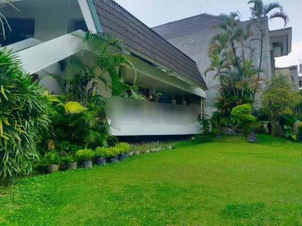 rumah terawat di lembah sukaresmi bandung utara