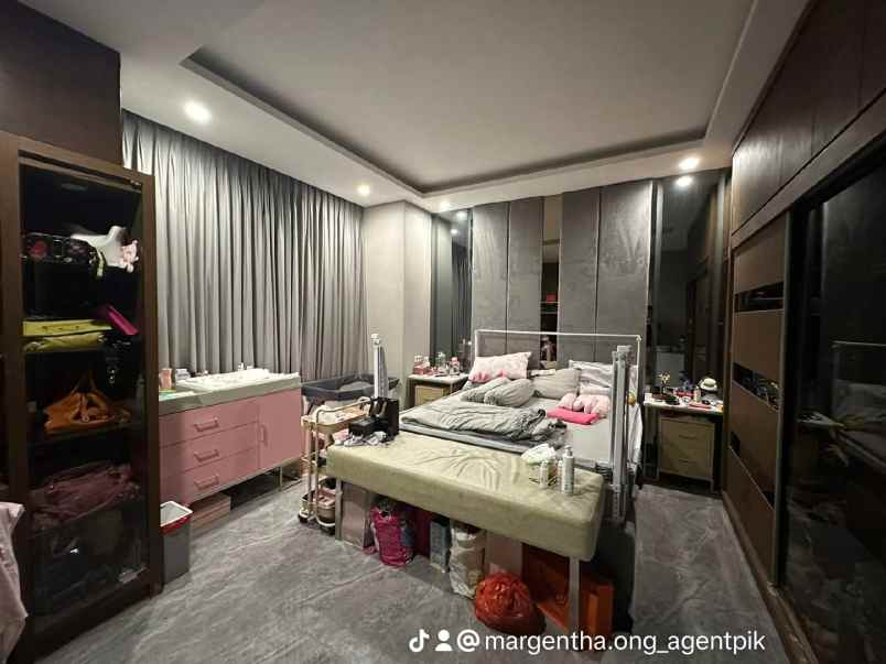 rumah town house cordoba pik furnished