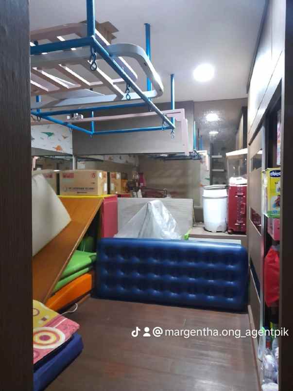 rumah town house cordoba pik furnished