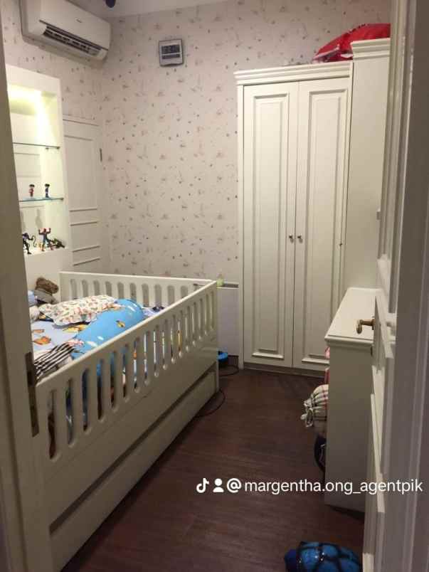 rumah town house cordoba pik furnished