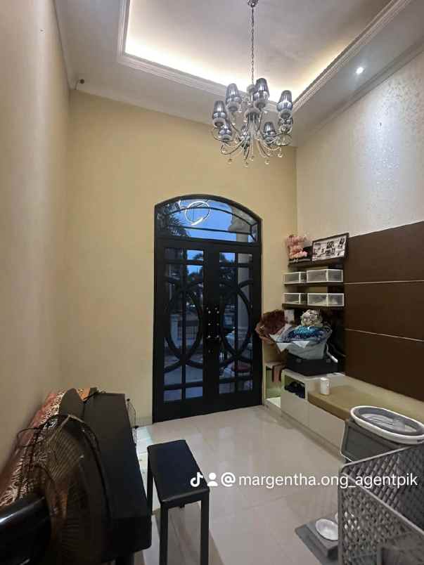 rumah town house cordoba pik furnished
