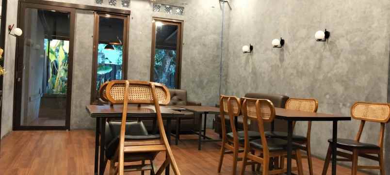 rumah untuk usaha dekat warung buncit