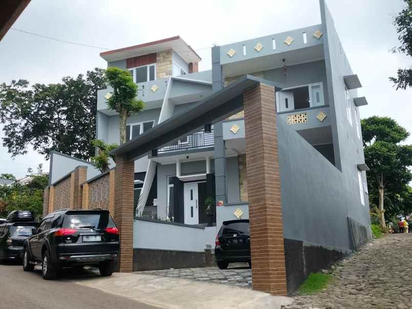 rumah villa murah kota batu